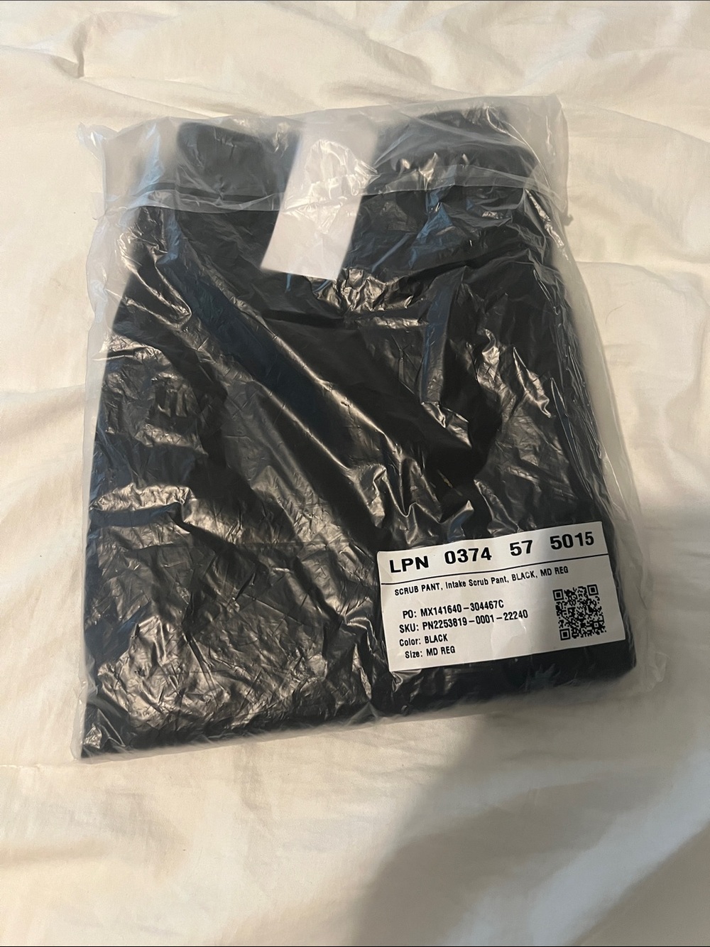NWT Fabletics Men Black Scrub Pants - Packaged